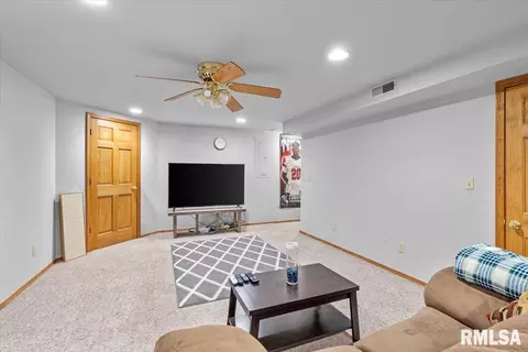 Other - 1808 Hunter Ridge Dr, Springfield, IL 62704 photo 12 of 13