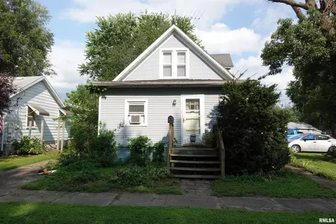 291 Indiana Ave, Galesburg, IL 61401
