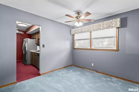 Other - 2340 Grinnell Dr, Springfield, IL 62704 photo 3 of 8