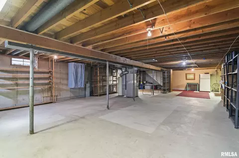 Other - 2340 Grinnell Dr, Springfield, IL 62704 photo 6 of 8