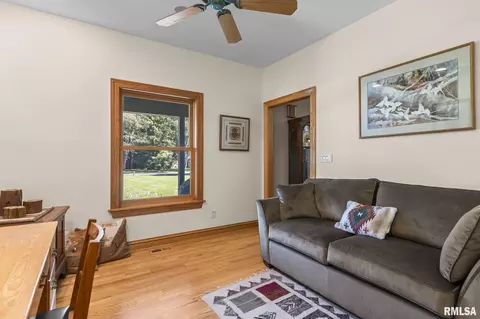 Other - 1998 Chelsea Dr, Springfield, IL 62712 photo 3 of 20