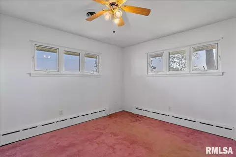 Bedroom - 400 Southwind Rd, Springfield, IL 62703 photo 1 of 9