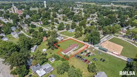 View/Area - 425 E North St, Pittsfield, IL 62363 photo 2 of 5