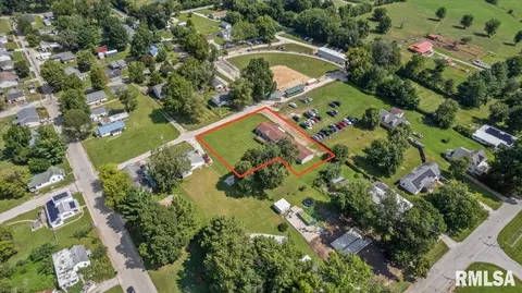View/Area - 425 E North St, Pittsfield, IL 62363 photo 3 of 5
