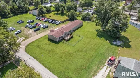 View/Area - 425 E North St, Pittsfield, IL 62363 photo 5 of 5