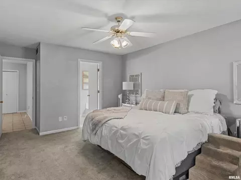 Bedroom - 1212 Dani Ln, Springfield, IL 62712 photo 2 of 6