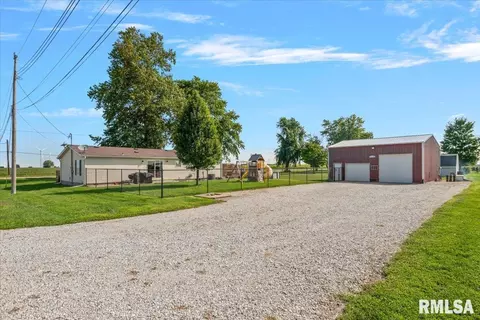 Exterior - 1001 E Old Route 36, Alexander, IL 62601 photo 5 of 11
