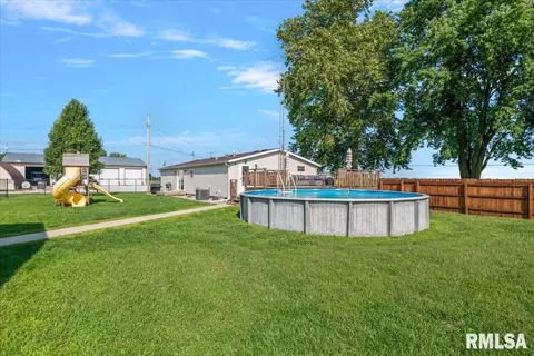 Exterior - 1001 E Old Route 36, Alexander, IL 62601 photo 8 of 11