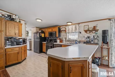 Kitchen - 1001 E Old Route 36, Alexander, IL 62601 photo 1 of 2