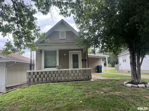 1405 Cherry St, Quincy, IL 62301