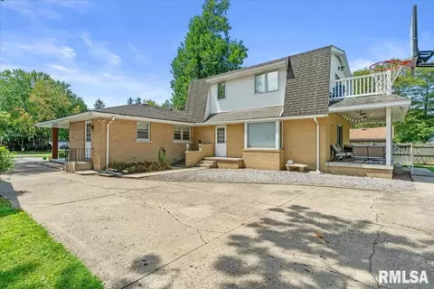 Exterior - 97 Circle Dr, Springfield, IL 62703 photo 9 of 9