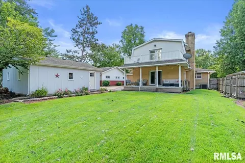 Exterior - 97 Circle Dr, Springfield, IL 62703 photo 7 of 9