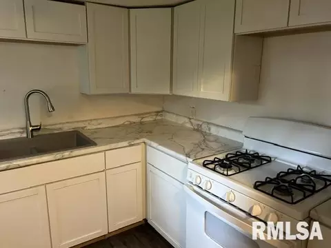 Other - 600 N Stephen Ave, Springfield, IL 62707 photo 3 of 5