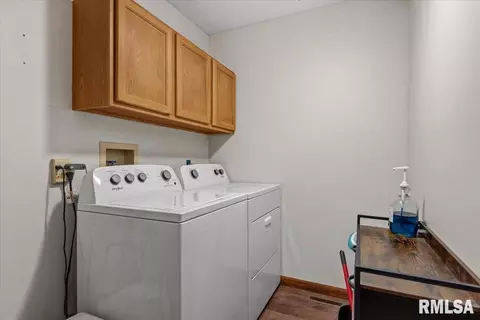 Other - 703 E Holden St, Virden, IL 62690 photo 6 of 9