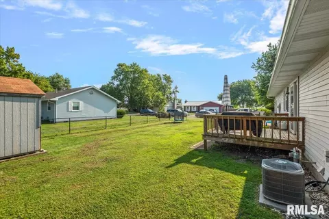 Other - 703 E Holden St, Virden, IL 62690 photo 9 of 9