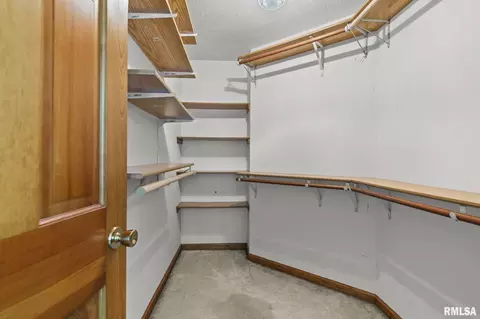 Other - 8 Abbey Ct, Chatham, IL 62629 photo 3 of 6