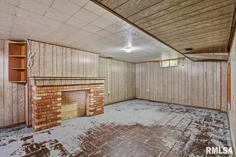 Other - 229 N Milton Ave, Springfield, IL 62702 photo 4 of 15