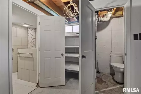 Other - 229 N Milton Ave, Springfield, IL 62702 photo 9 of 15