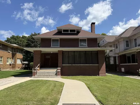 1003 N Broad St, Galesburg, IL 61401
