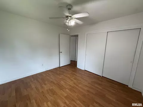 Bedroom - 18 Radcliff Rd, Springfield, IL 62703 photo 4 of 5