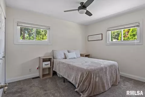 Bedroom - 60 Archer Ave, Springfield, IL 62704 photo 2 of 2