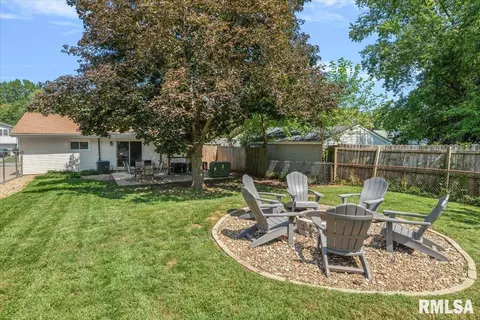 Exterior - 60 Archer Ave, Springfield, IL 62704 photo 3 of 3