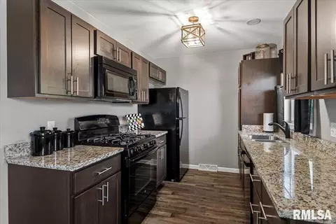 Kitchen - 2517 Burton Dr, Springfield, IL 62703 photo 1 of 3