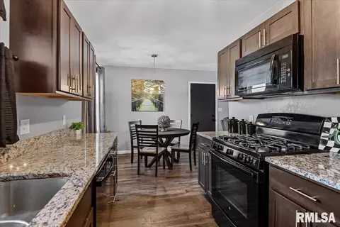 Kitchen - 2517 Burton Dr, Springfield, IL 62703 photo 3 of 3