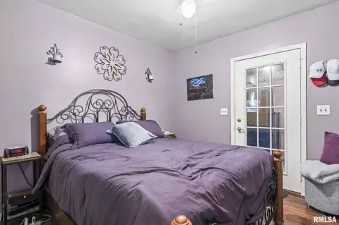 Bedroom - 2036 N 7th St, Springfield, IL 62704 photo 1 of 6