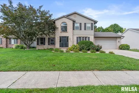Exterior - 2105 Burgess Dr, Springfield, IL 62711 photo 5 of 6