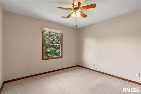 Bedroom - 2105 Burgess Dr, Springfield, IL 62711 photo 5 of 10