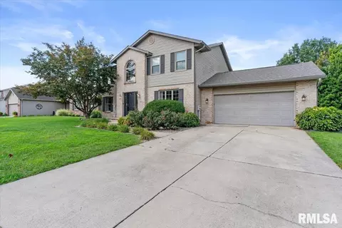 Exterior - 2105 Burgess Dr, Springfield, IL 62711 photo 4 of 6