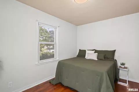 Bedroom - 1716 N 22nd St, Springfield, IL 62702 photo 1 of 6