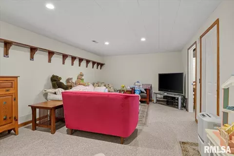 Other - 309 Five Forks Dr, Springfield, IL 62711 photo 7 of 12
