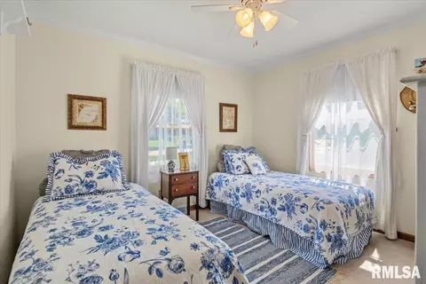 Bedroom - 309 Five Forks Dr, Springfield, IL 62711 photo 4 of 7