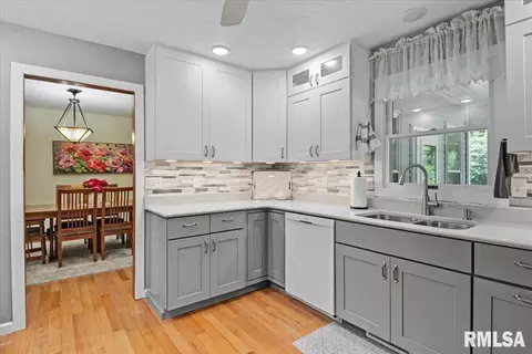 Kitchen - 309 Five Forks Dr, Springfield, IL 62711 photo 1 of 4