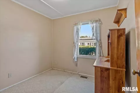 Bedroom - 18 Barbara Ct, Springfield, IL 62704 photo 5 of 6