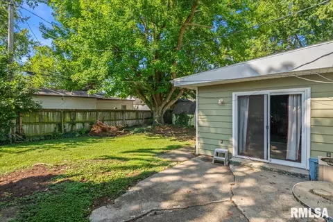 Exterior - 18 Barbara Ct, Springfield, IL 62704 photo 8 of 8