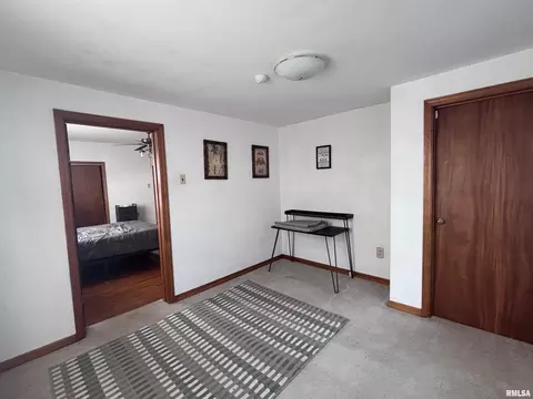 Other - 604 W Maple Ave N, Springfield, IL 62702 photo 3 of 4
