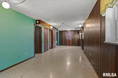 Entry Way - 1821 Denton Dr, Springfield, IL 62702 photo 3 of 3