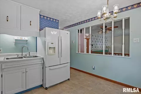 Other - 1821 Denton Dr, Springfield, IL 62702 photo 2 of 6