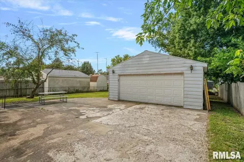 Other - 1821 Denton Dr, Springfield, IL 62702 photo 6 of 6