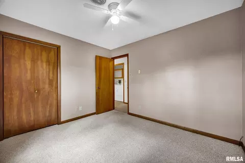 Bedroom - 526 W Chestnut St, Oneida, IL 61467 photo 1 of 6