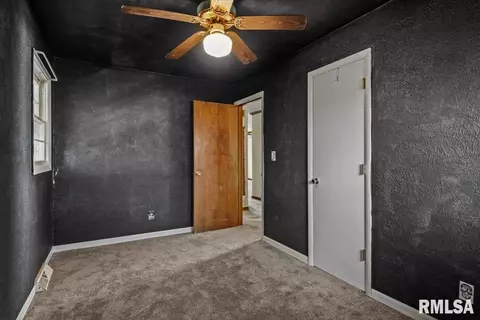 Bedroom - 3606 Sheffield Rd, Springfield, IL 62703 photo 6 of 6