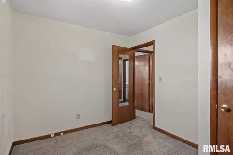 Bedroom - 3606 Sheffield Rd, Springfield, IL 62703 photo 2 of 6