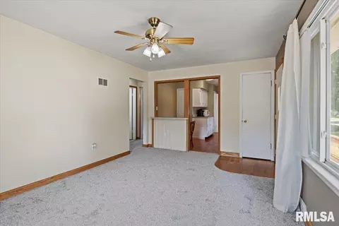 Living - 5 Saint Cabrini Ct, Springfield, IL 62702 photo 3 of 3