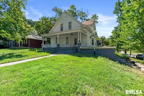 Exterior - 600 E Black Ave, Springfield, IL 62702 photo 2 of 8