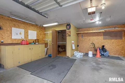 Other - 1608 E Knox Ave, Springfield, IL 62703 photo 5 of 6