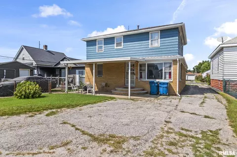Exterior - 1812 E Converse St, Springfield, IL 62702 photo 3 of 3