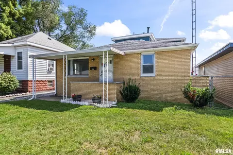 Exterior - 1812 E Converse St, Springfield, IL 62702 photo 1 of 3